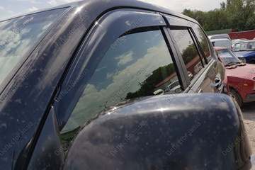 Дефлекторы на боковые окна - ветровики Toyota Land Cruiser Prado 150