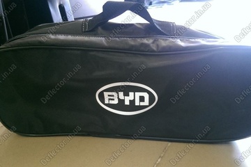 Сумка для автоаксессуаров с логотипом BYD (пустая)