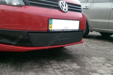 Накладка на решетку бампера (матовая) Volkswagen Caddy