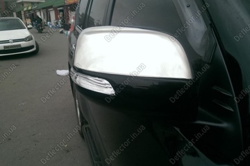 Хром накладки на зеркала заднего вида Toyota Land Cruiser Prado