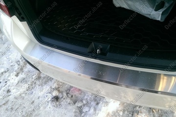 Накладка на задний бампер Subaru XV