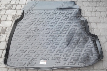 Резиново-пластиковый коврик в багажник Mercedes-Benz E class W211
