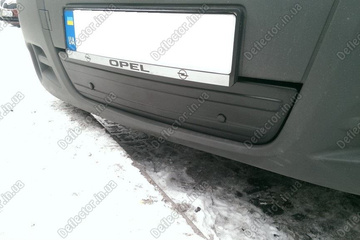 Зимняя накладка матовая на решетку радиатора Opel Vivaro
