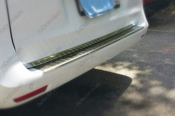Накладка на задний бампер Mercedes-Benz Vito 447