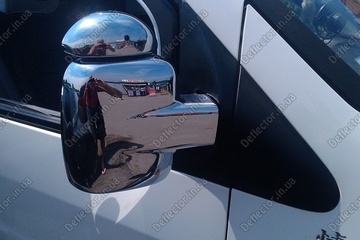 Хром накладки на зеркала заднего вида Mercedes-Benz Vito 638