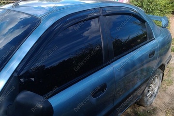 Ветровики на окна - дефлекторы окон авто Daewoo Lanos
