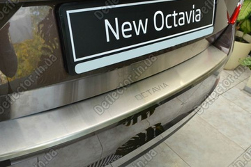 Накладка из нержавеющей стали Skoda Octavia A7