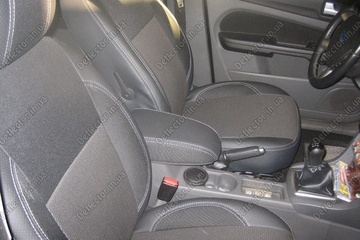 Автомобильные чехлы на сиденья Ford Focus 2