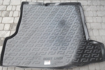 Резиново-пластиковый коврик в багажник Volkswagen Passat B5