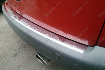 Накладка защитная на задний бампер Volkswagen Caddy