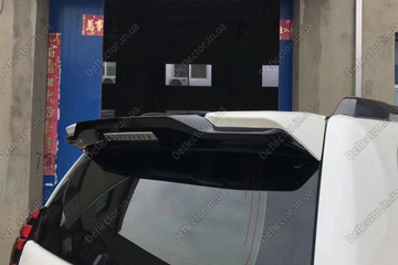 Спойлер на заднюю дверь (монтаж поверх родного) Toyota Land Cruiser Prado