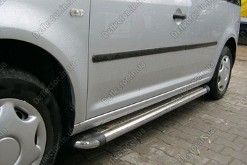 Наружные подножки - пороги на авто Volkswagen Caddy