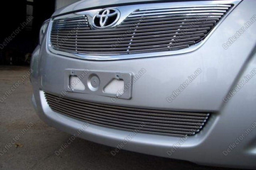 Хром накладка на решетку радиатора Toyota Camry 40