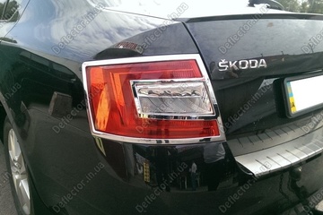 Хром накладки на задние фары (стопы) Skoda Octavia A7