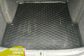 Автоковрик в багажник резиновый Skoda Octavia A5