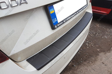 Накладка на задний бампер из ABS-пластика Skoda Octavia A7