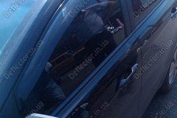 Ветровики на окна - дефлекторы окон авто Kia Rio