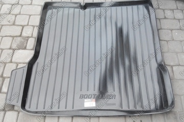 Резиново-пластиковый коврик в багажник Chevrolet Aveo T300