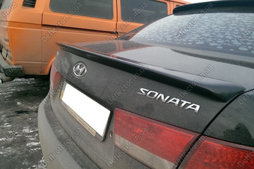 Лип спойлер на крышку багажника Hyundai Sonata NF