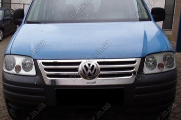 Накладка на решетку радиатора Volkswagen Caddy