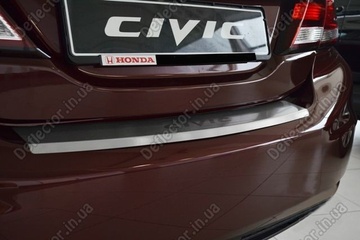 Защитная накладка на задний бампер Honda Civic