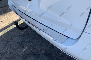Накладка защитная на задний бампер Mercedes-Benz Vito 447